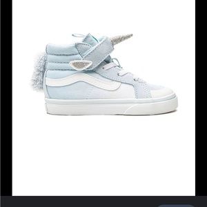 Size 8.5 girls unicorn st8-HI vans